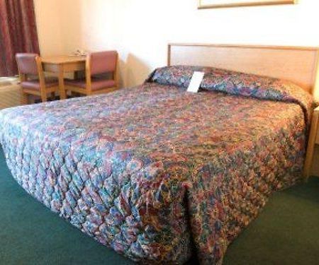 Americas Best Inn - Jacksonville Quarto foto
