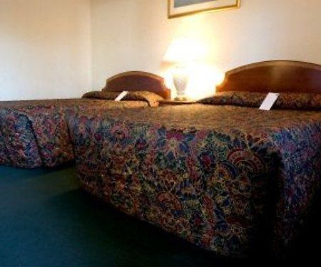 Americas Best Inn - Jacksonville Quarto foto